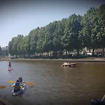 Centre Gare Aparthotel 3*