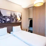 Centre Gare Aparthotel