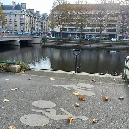 Centre Gare Apartahotel