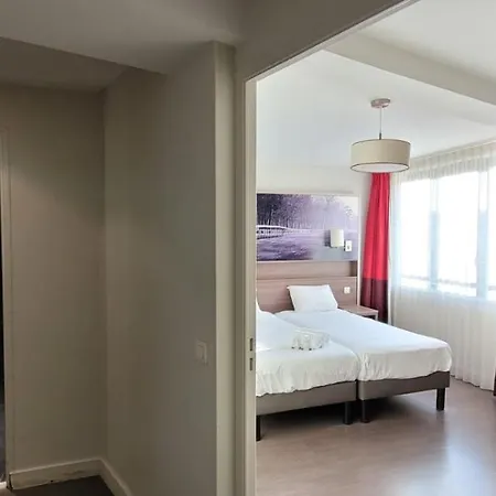 City'o Aparthotel 4*