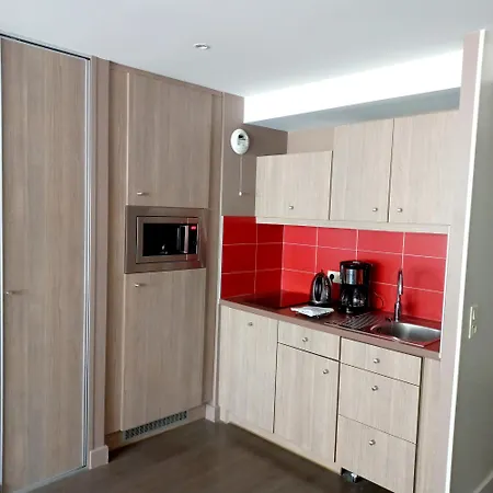 Centre Gare Apartahotel