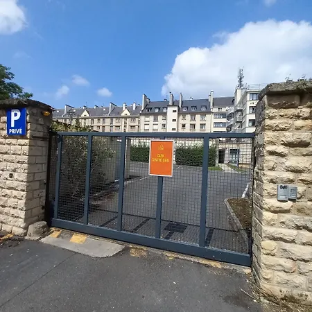 Centre Gare Apartahotel