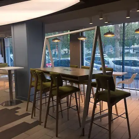 Centre Gare Apartahotel Caen