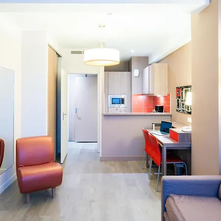 Lejlighedshotel Centre Gare Caen