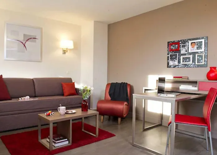 Centre Gare Apartahotel 3*