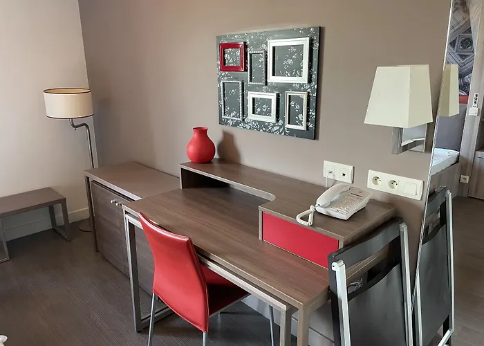 Centre Gare Aparthotel